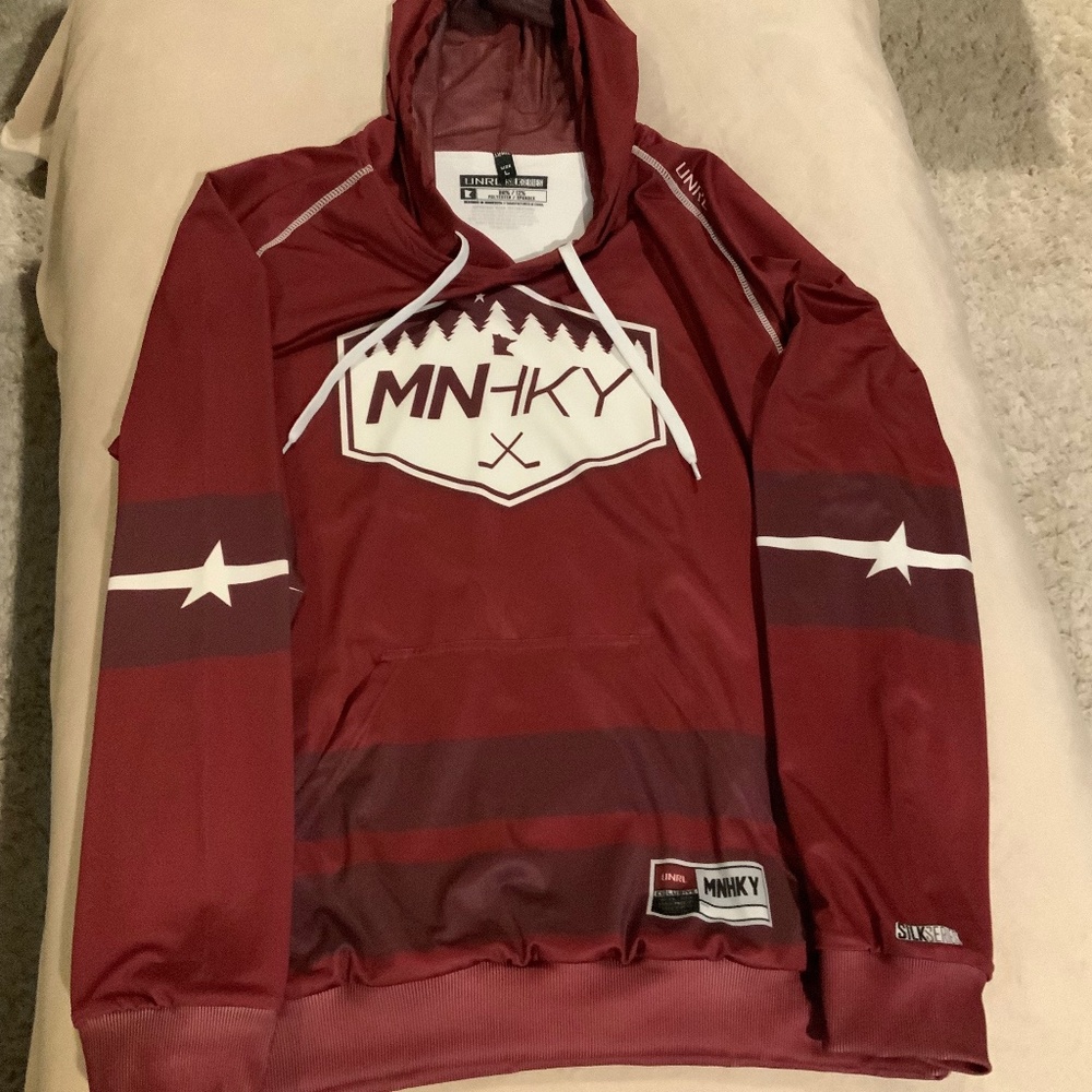 UNRL L Maroon MN Hockey Hooded Sweatshirt Sporty Athletic Athleisure